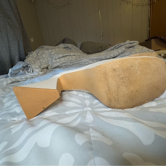 Women's White Platform Boots - EGO - Picture 4 of 8